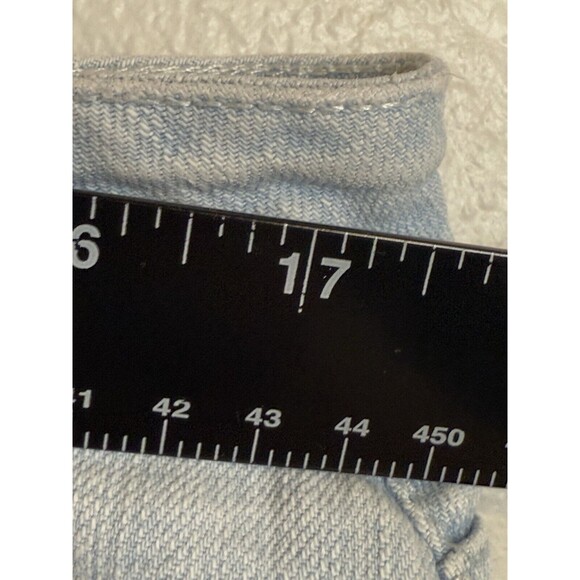 Chico's Platinum Jeans 2.5 (14) Light Wash 90's Relaxed Fit Denim Wide Leg EUC - Picture 8 of 11